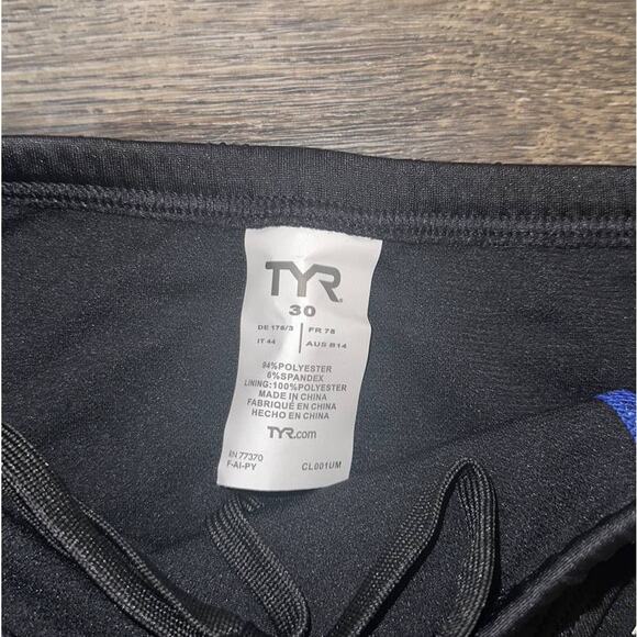 TYR Swim Briefs - Picture 3 of 4